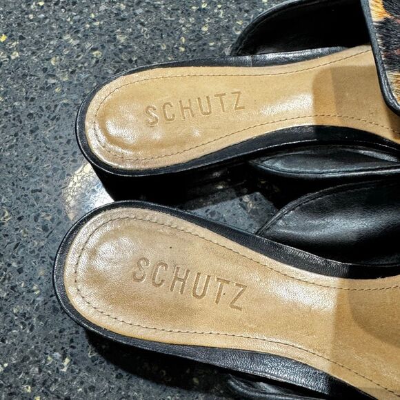 Schultz Leopard Studded Slides. Size 7.5B. - Picture 7 of 9